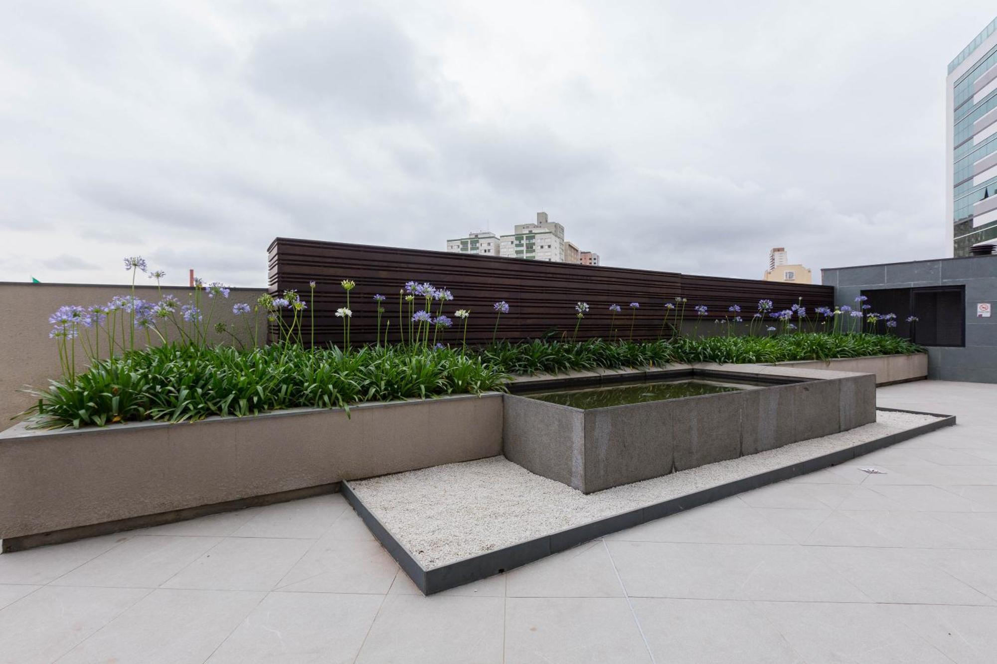 Apartamento Moderno No Centro Com Piscina, Vista Panorâmica E Garagem
