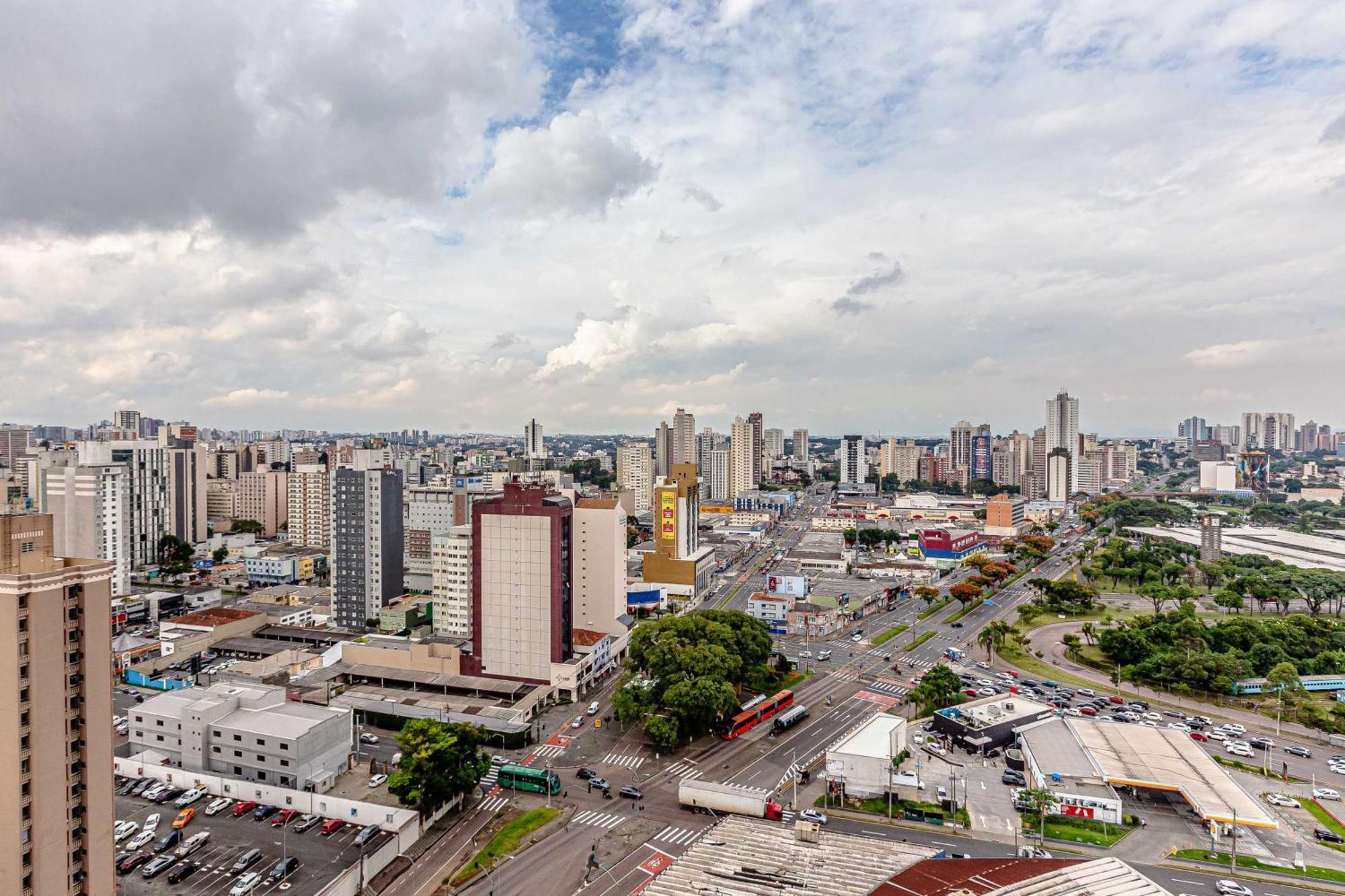 Moderno No Centro Com Piscina, Vista Panorâmica E Garagem *